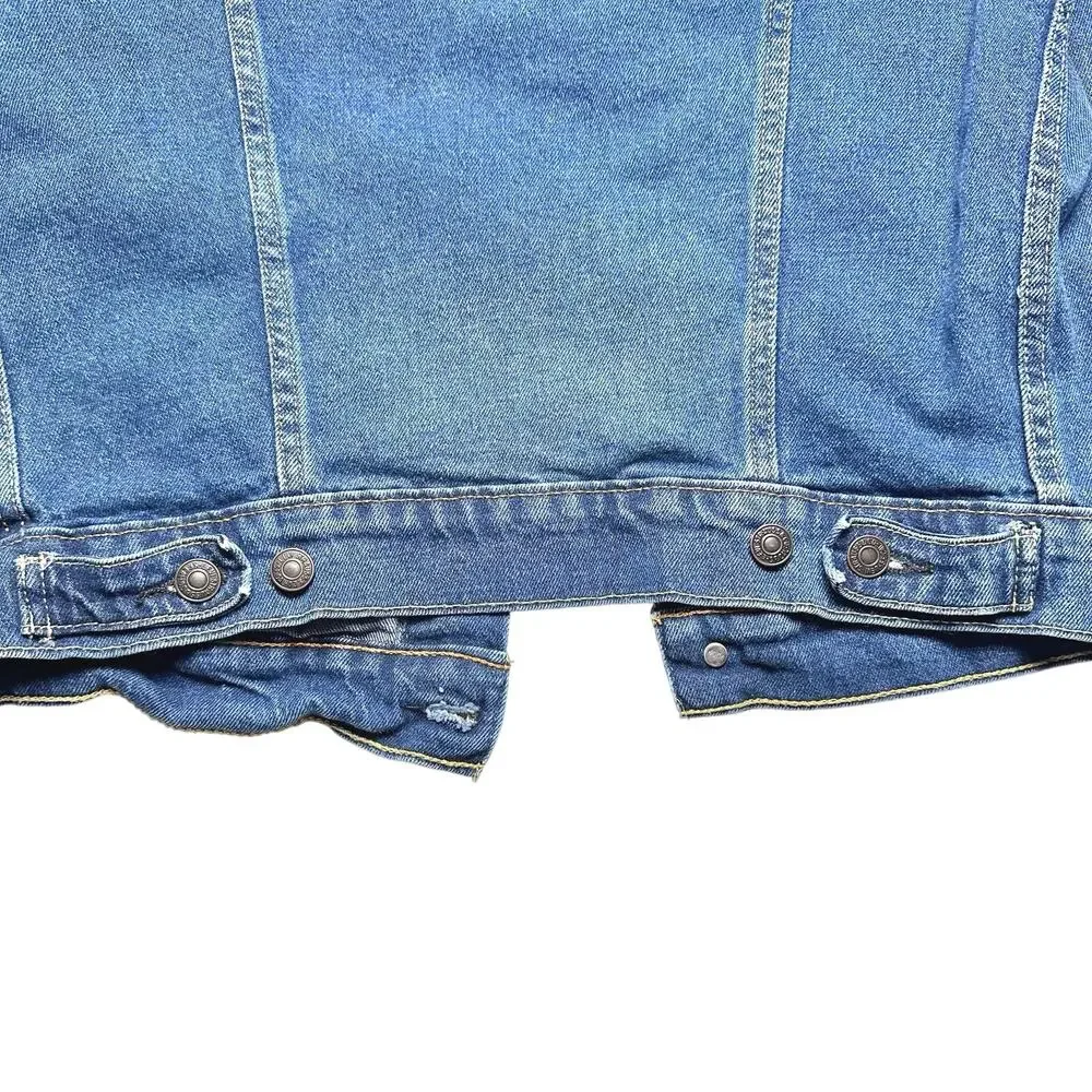 Levi’s | Women | Classic Blue Distressed Work Denim Jean Jacket | Size Small